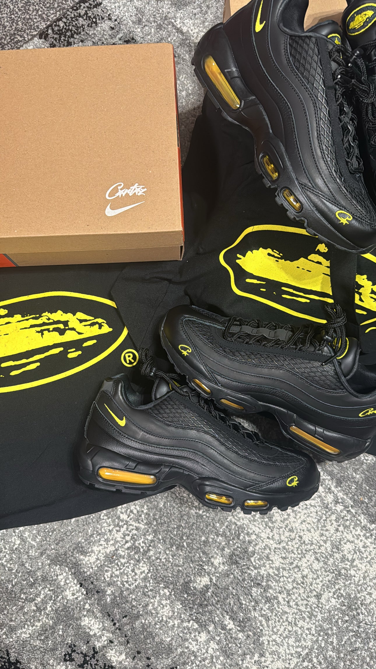 Air Max 95 x CRTZ “Honey Black”