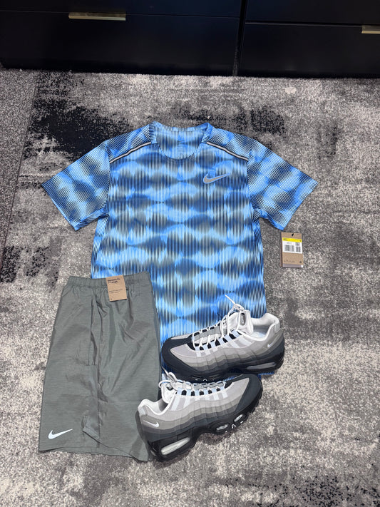 Nike “Festival/Challenger” Set Blue