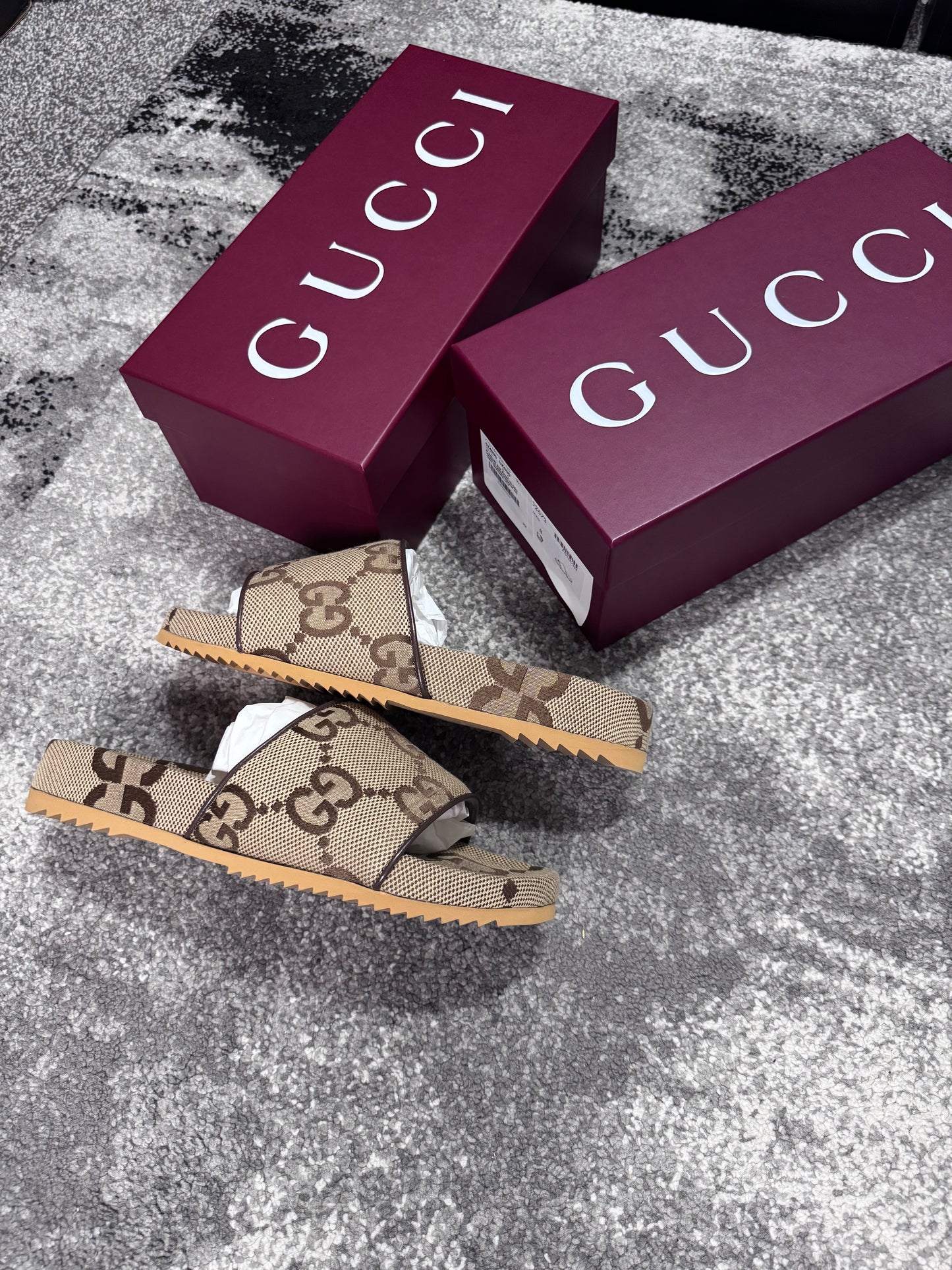 GUCCI SIDELINE JUMBO GG JACQUARD SLIDE