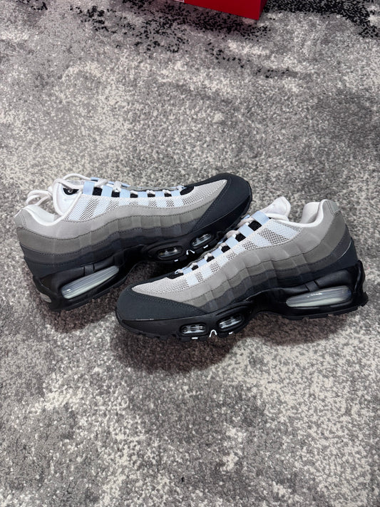 Nike Air Max 95 “Blue Tint”